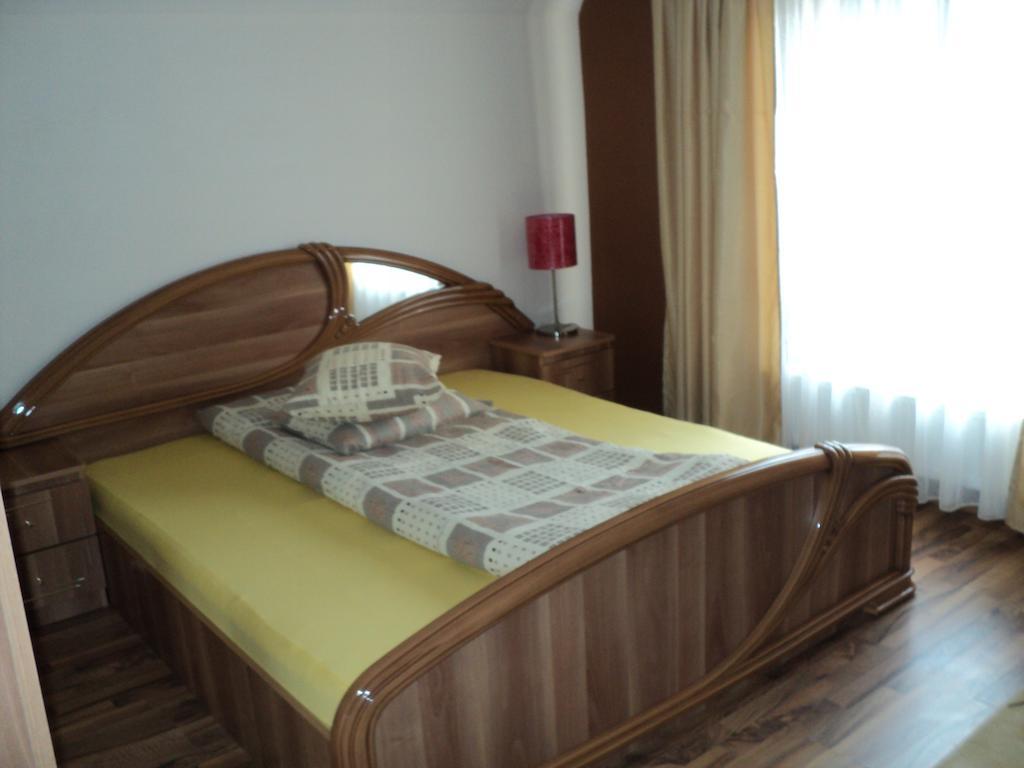 Cabana Suvenirurilor سكاريشوارا المظهر الخارجي الصورة